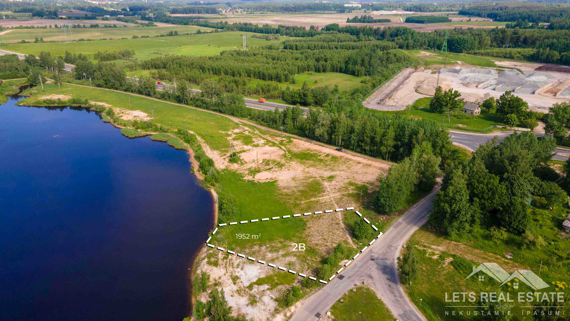 Pārdod ekskluzīvu apbūves zemes gabalu Daugavas krastā – Saulkalnē