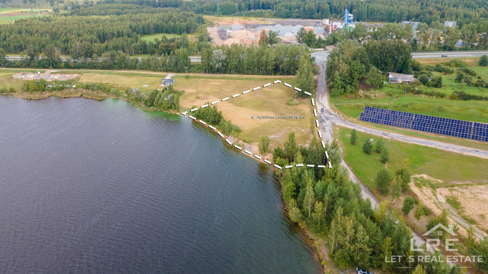 Exclusive Investment Opportunity: 0.59 ha of Premium Riverside Development Land for a Luxury Villa Community