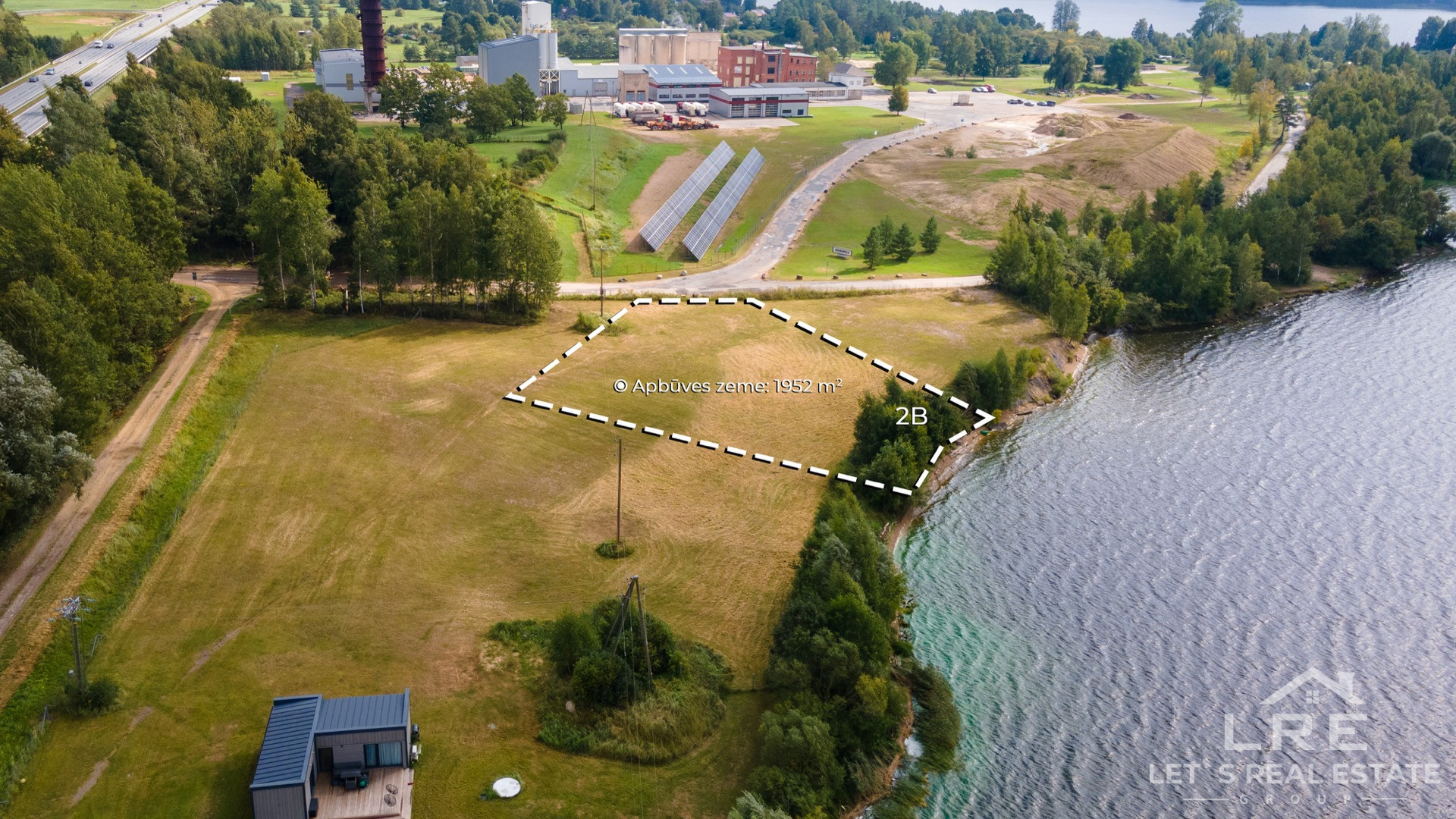 Exclusive building plot on the banks of the Daugava River – The "Golden Mean" for the construction of your dream home